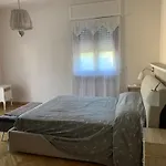 La Casa Di Shanti דירה אביליאנה